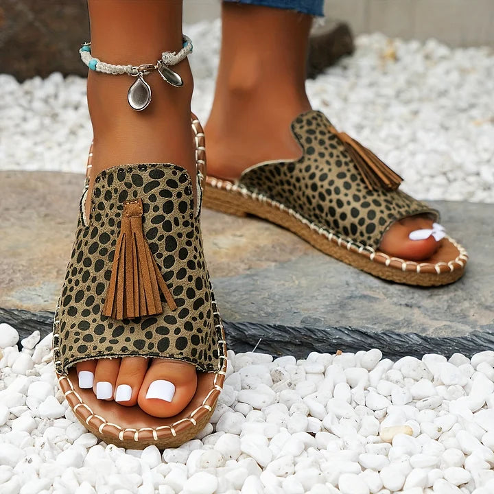 Muireann - Cosy Sandals for Ultimate Comfort
