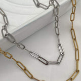 Sinéad - Elegant Gold Knot Necklace