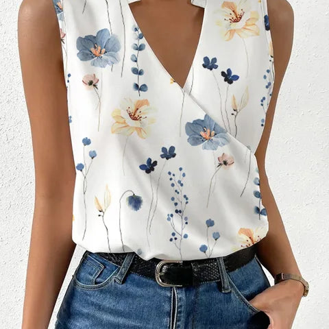 Saoirse - Cosy V-Neck Tee