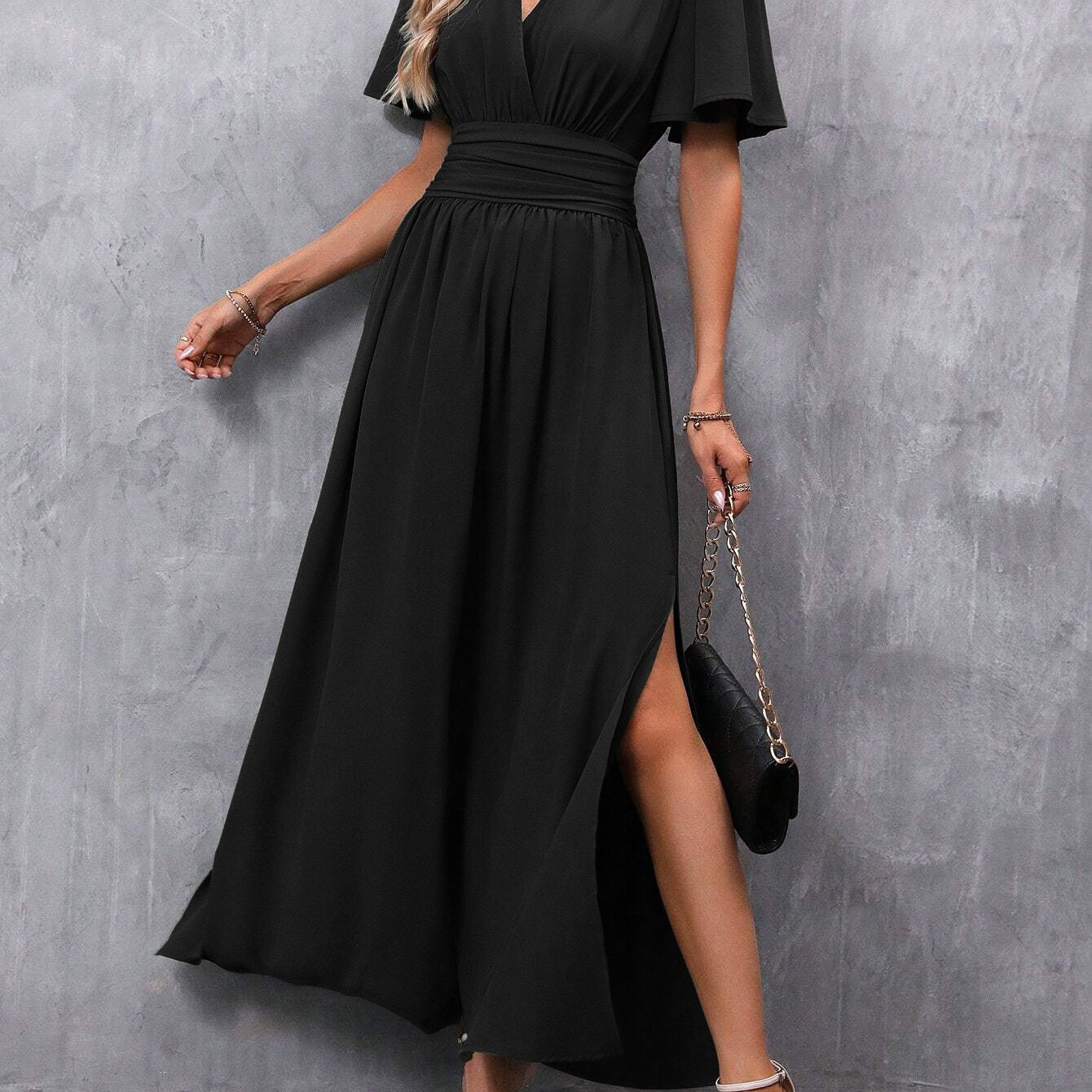 Aoibhe - Sophisticated Maxi Dress