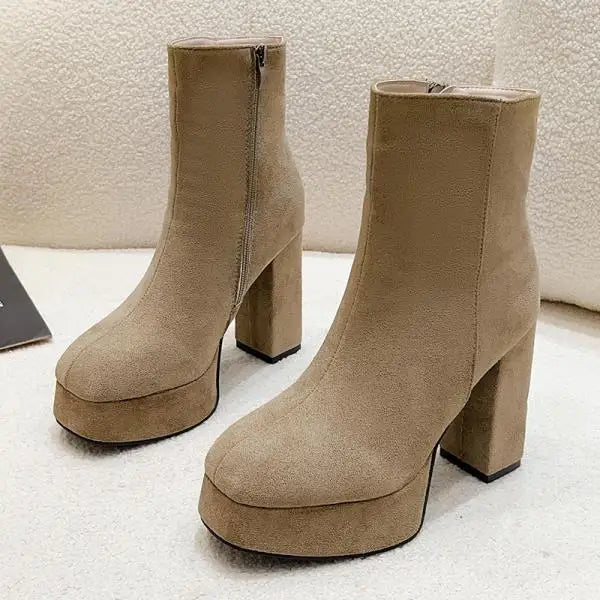 Brighid - Chic Cosy Boots