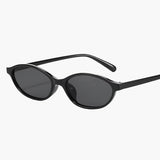 Clodagh - Retro Oval Eyeglasses