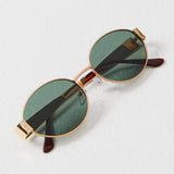 Sinéad - Timeless Vintage Eyewear