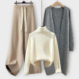 Íde - Chic and Cosy Ensemble